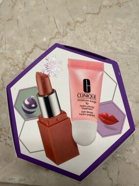 NEW in Box Clinique Moisture Surge Lip Hydro-Plump Treatment w Lipstick